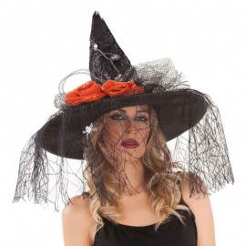 Chapéu de bruxa com vela de teia de aranha