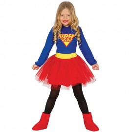Fantasia de super -herói com um vestido de menina